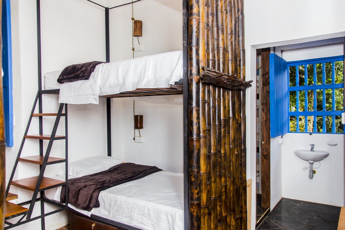 Mixed Dormitory Room