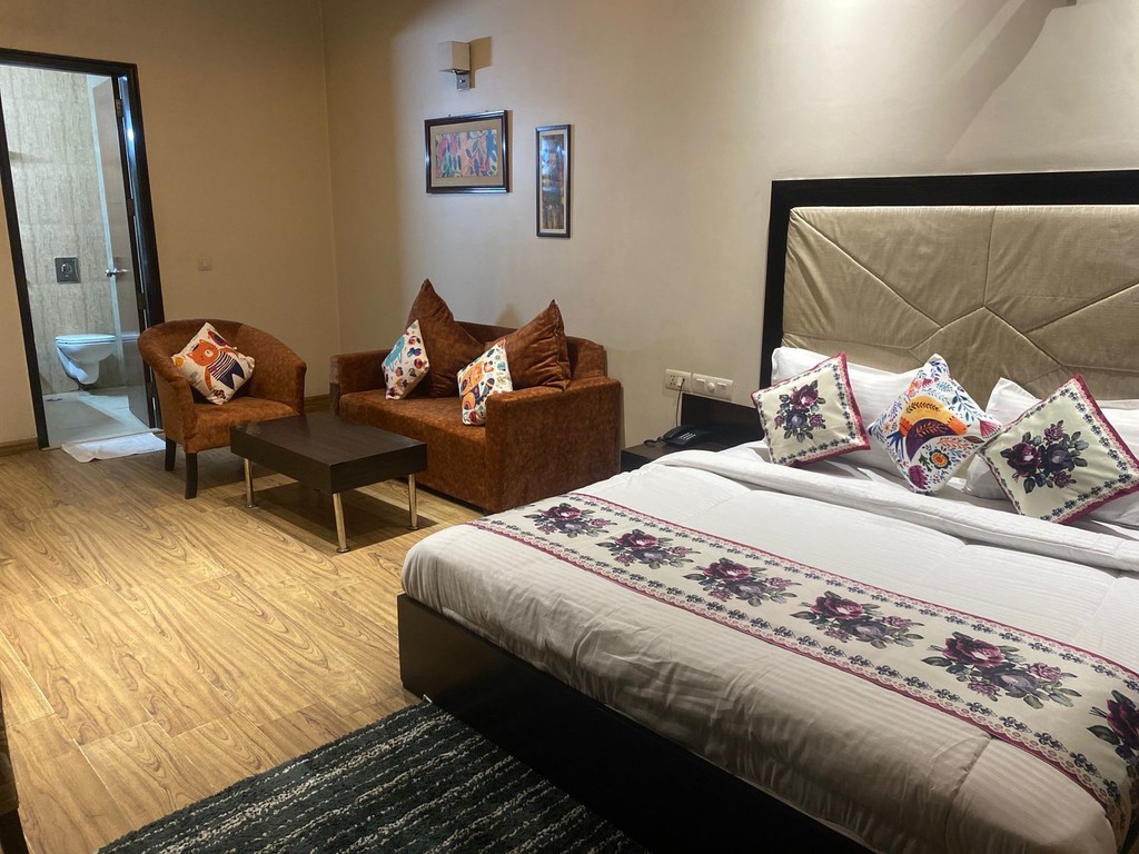 Hotel Amazone Residency 